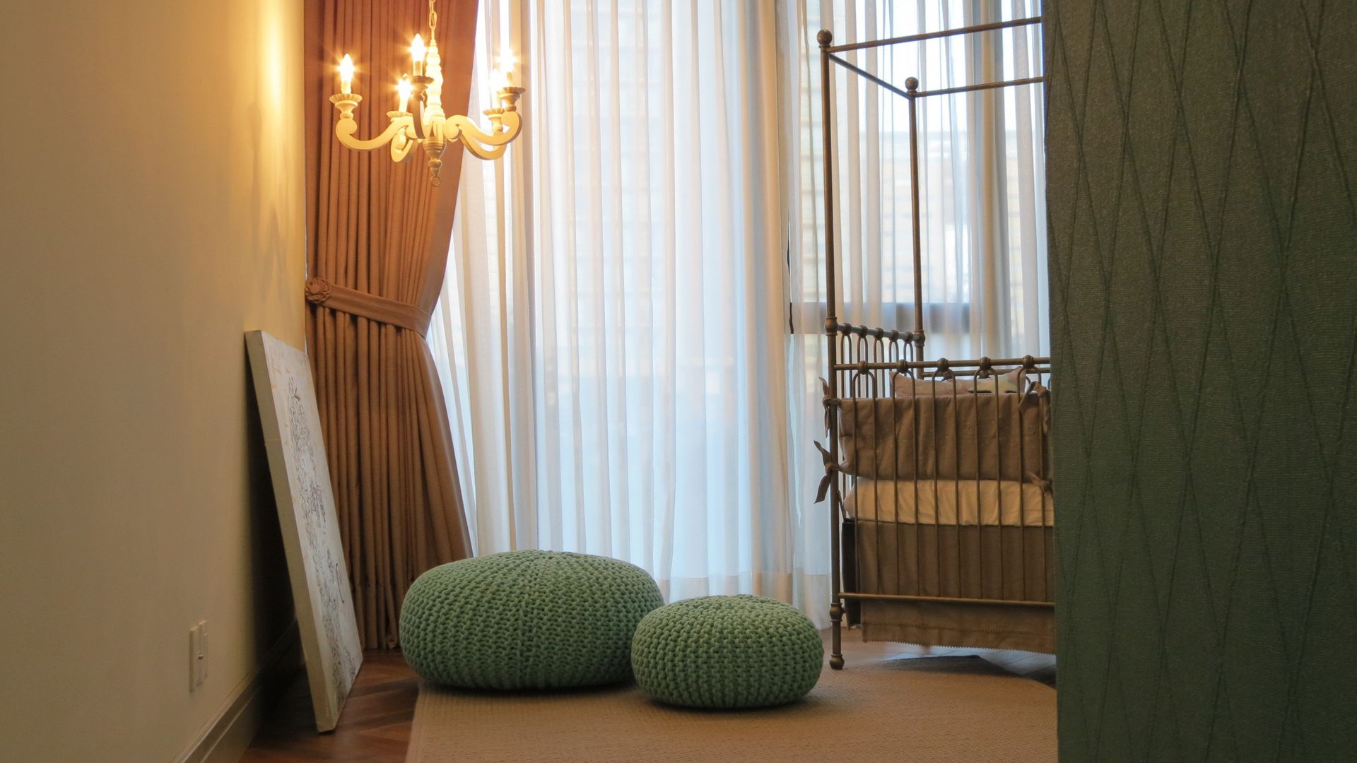 HCH, NIVEL TRES ARQUITECTURA NIVEL TRES ARQUITECTURA Classic style nursery/kids room