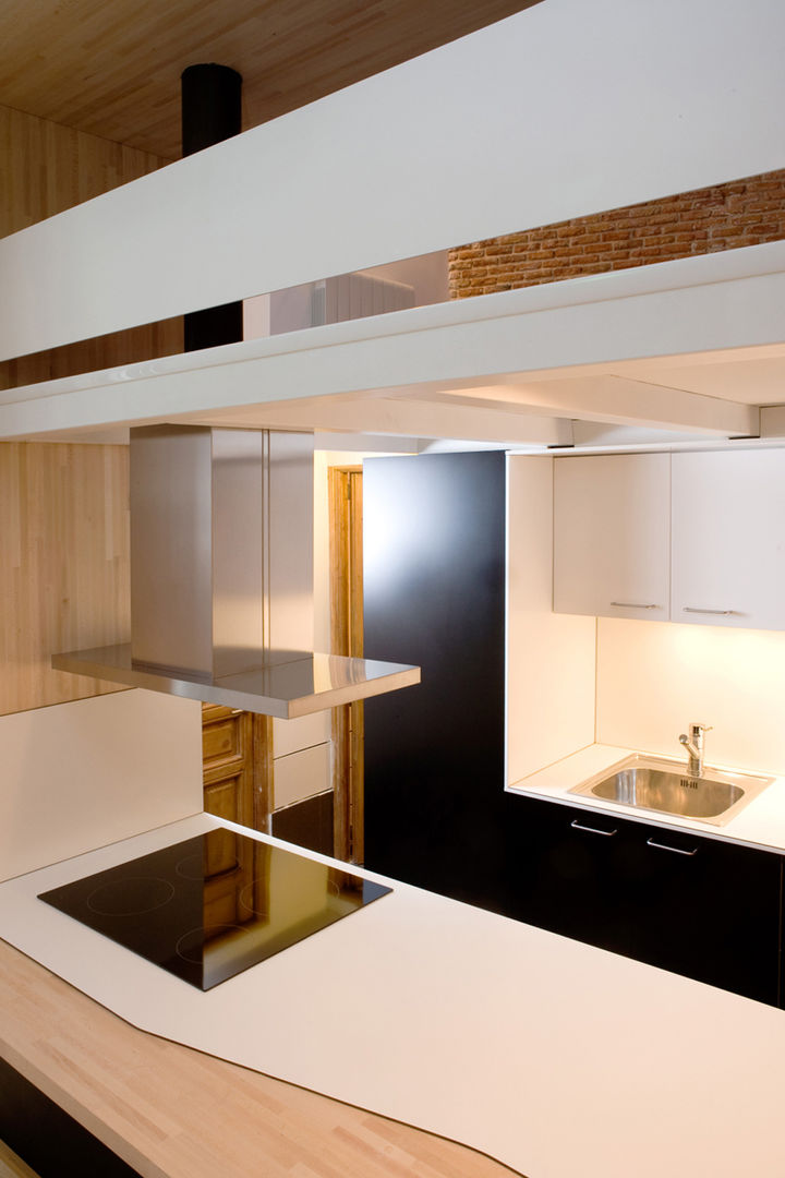 Loft ANDRÉS BORREGO. Madrid, Beriot, Bernardini arquitectos Beriot, Bernardini arquitectos Minimalistische keukens