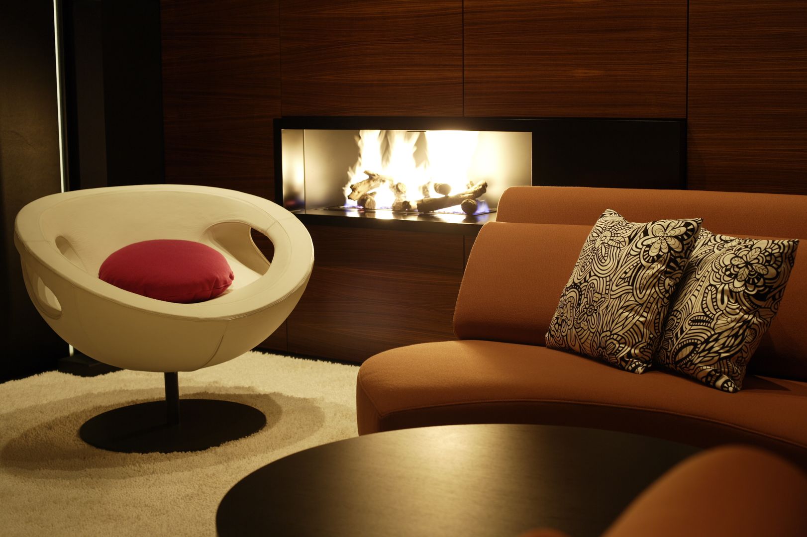 Cult Fire Feuerstellen in Suiten und SPA-Bereich eines Luxushotels, Cult Fire International Sales GmbH Cult Fire International Sales GmbH Modern living room Fireplaces & accessories