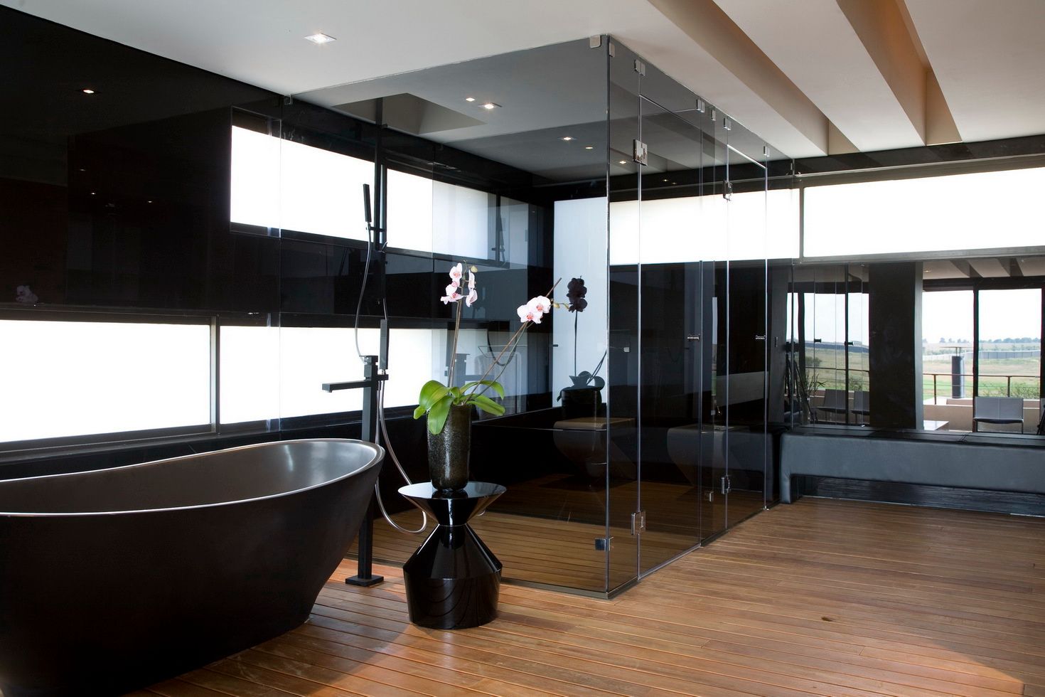 House Serengeti , Nico Van Der Meulen Architects Nico Van Der Meulen Architects Ванная комната в стиле модерн
