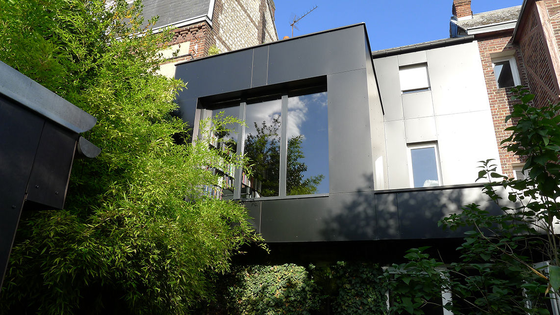 black house, ad architecture ad architecture Modern houses