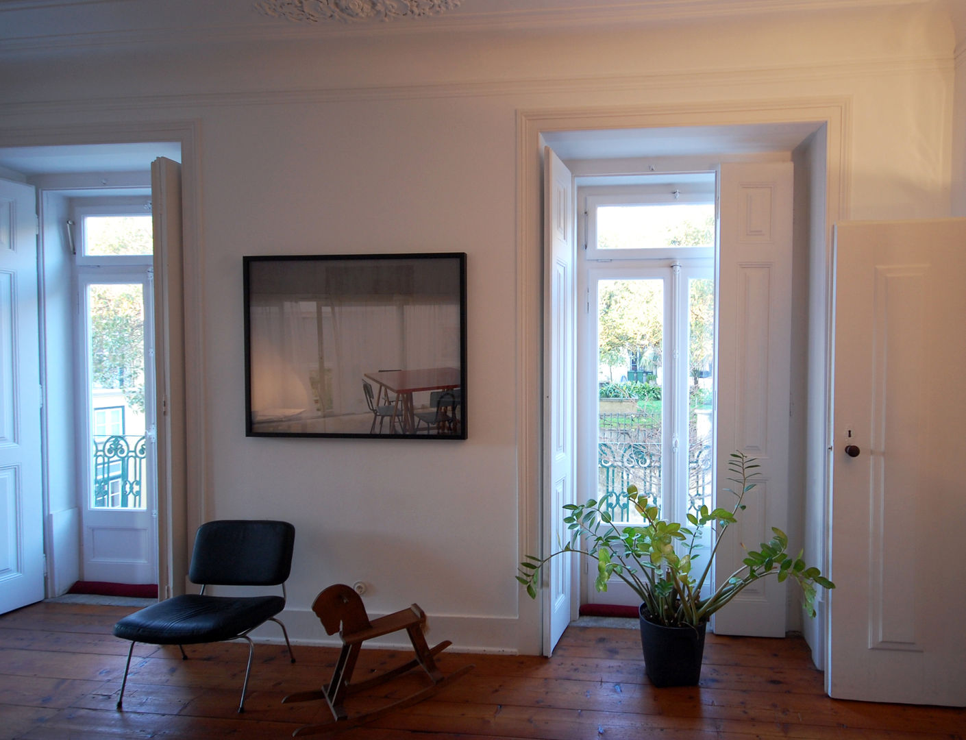 Apartamento Pedras Negras (2012), pedro pacheco arquitectos pedro pacheco arquitectos Minimalist living room