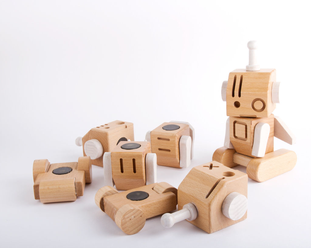 W-Robots, Luca Binaglia Design Luca Binaglia Design Nursery/kid's room Toys