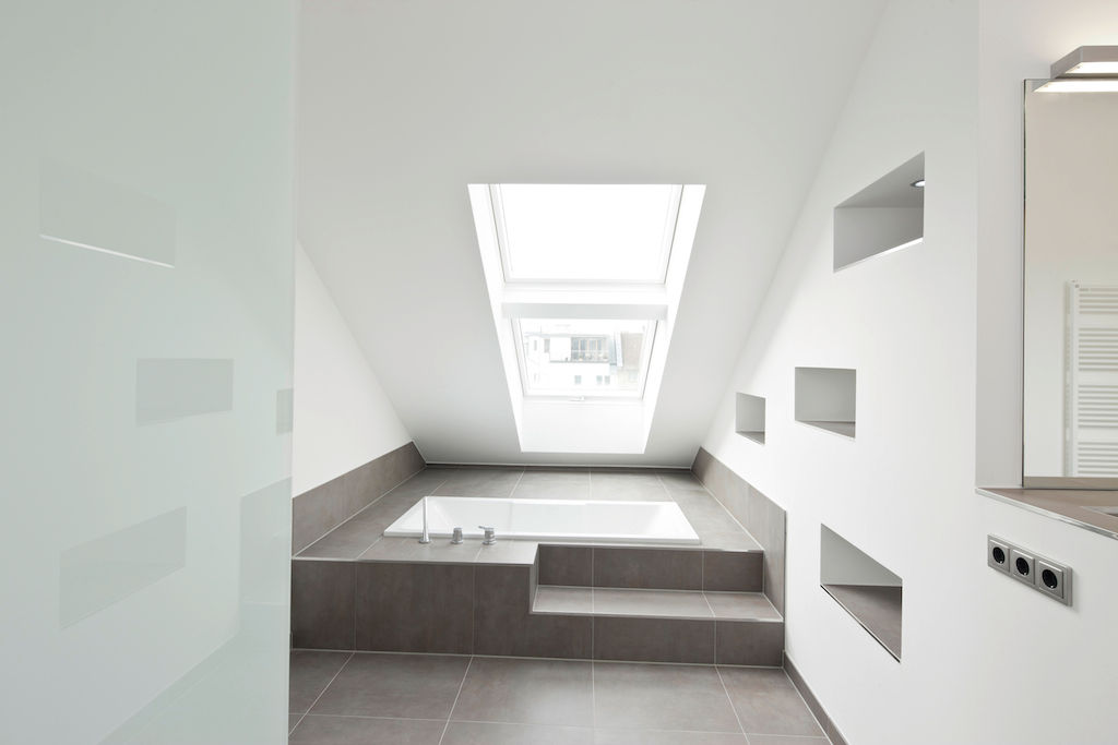 Haus +2W , in_design architektur in_design architektur Salle de bain classique