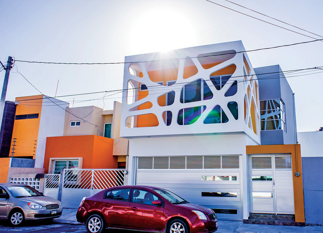 Vista desde la calle Gerardo ars arquitectura Casas modernas: Ideas, diseños y decoración