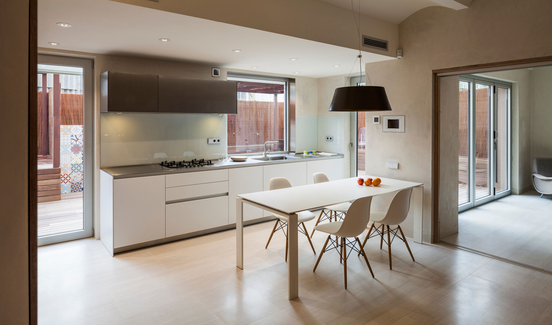 Duplex in Gràcia, ZEST Architecture ZEST Architecture Salas de jantar modernas