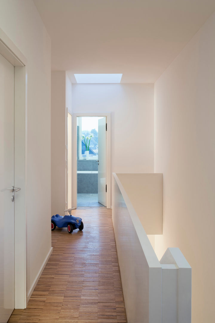 homify Modern corridor, hallway & stairs