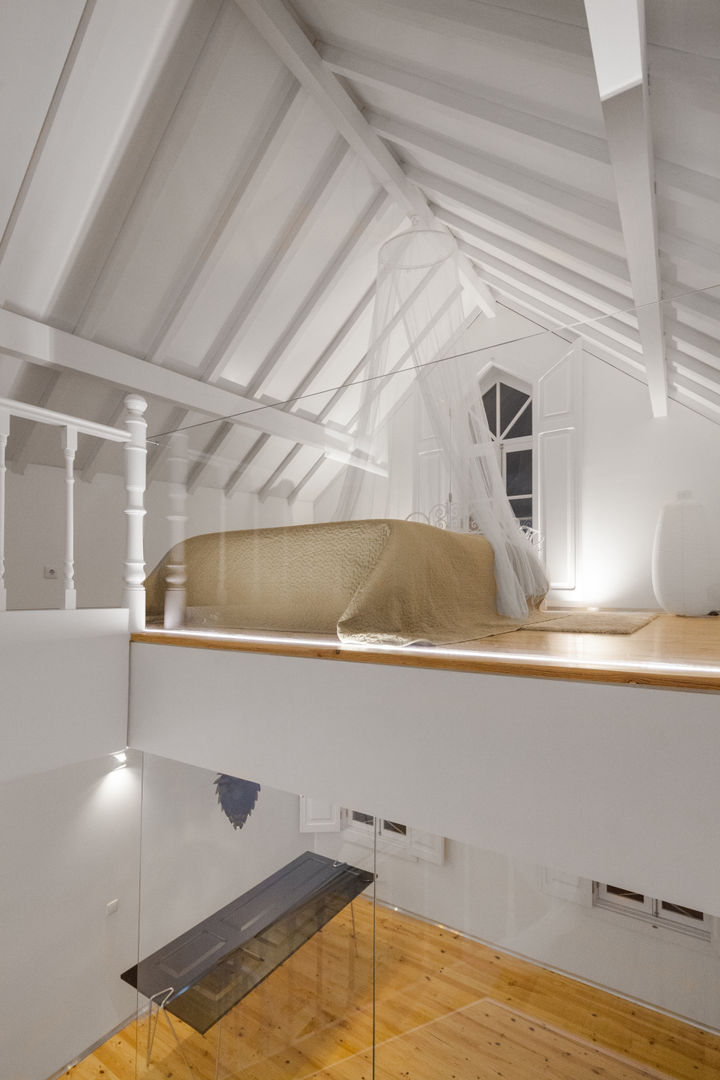 The Three Cusps Chalet, Tiago do Vale Arquitectos Tiago do Vale Arquitectos Chambre originale
