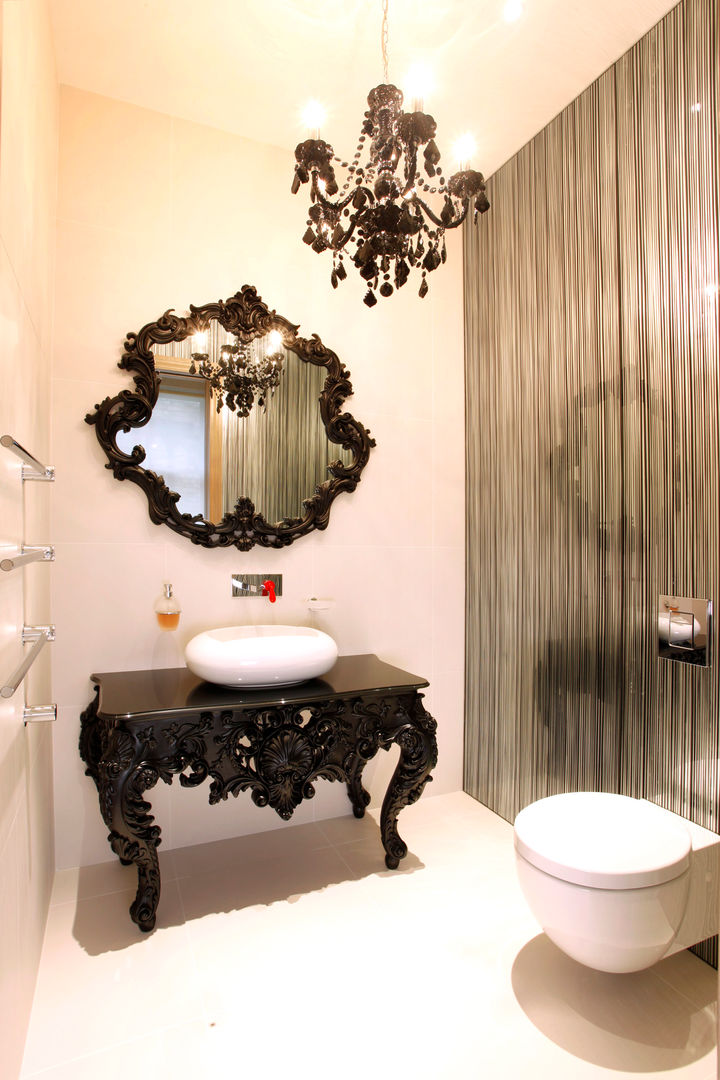 Guest WC Roselind Wilson Design Phòng tắm phong cách hiện đại modern,contemporary,bathroom,bathroom mirror,chandelier