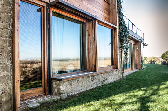 Casa del Baix Emporda 1, fuusta fuusta Mediterranean style windows & doors. Windows