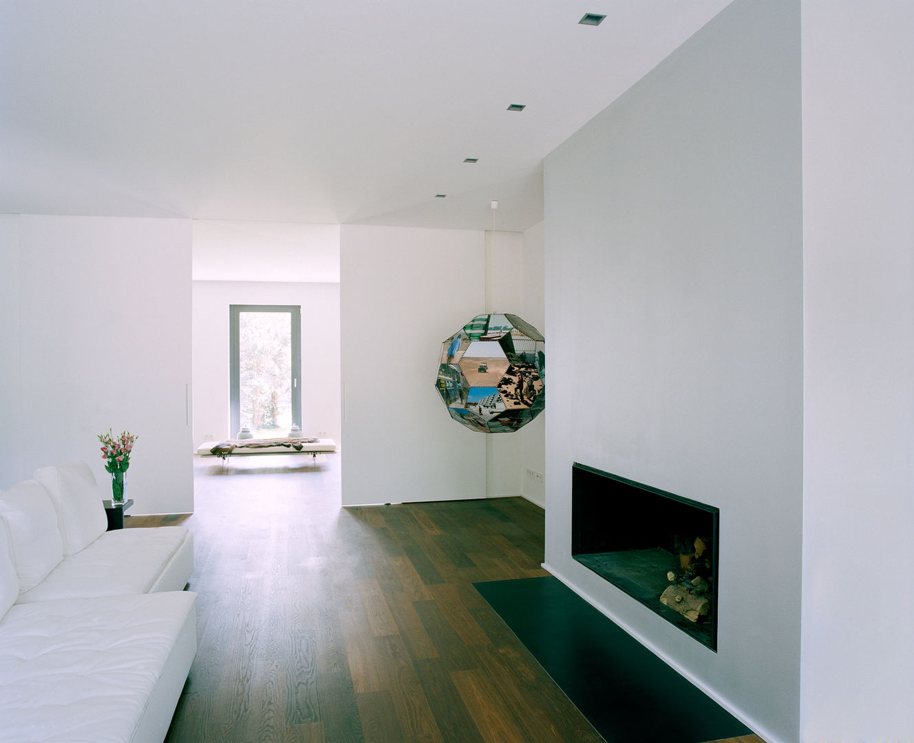 Villa in Berlin - Dahlem, IOX Architekten GmbH IOX Architekten GmbH Living room