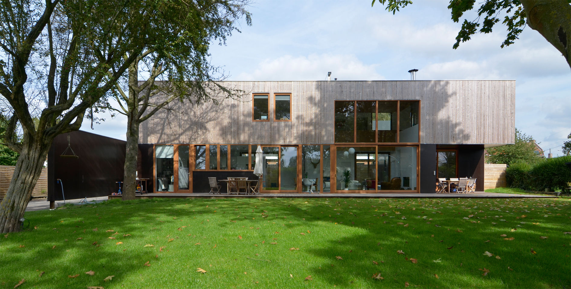 MAISON A LAMBERSART, Lalou + Lebec Architectes Lalou + Lebec Architectes Ruangan