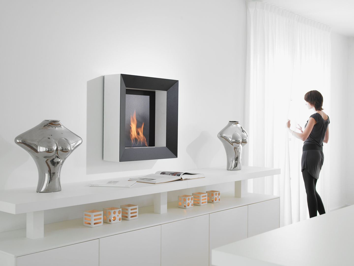 SAFRETTI, ELEMENTO 3 DISEÑO SA DE CV ELEMENTO 3 DISEÑO SA DE CV Salas de estilo moderno Chimeneas y accesorios