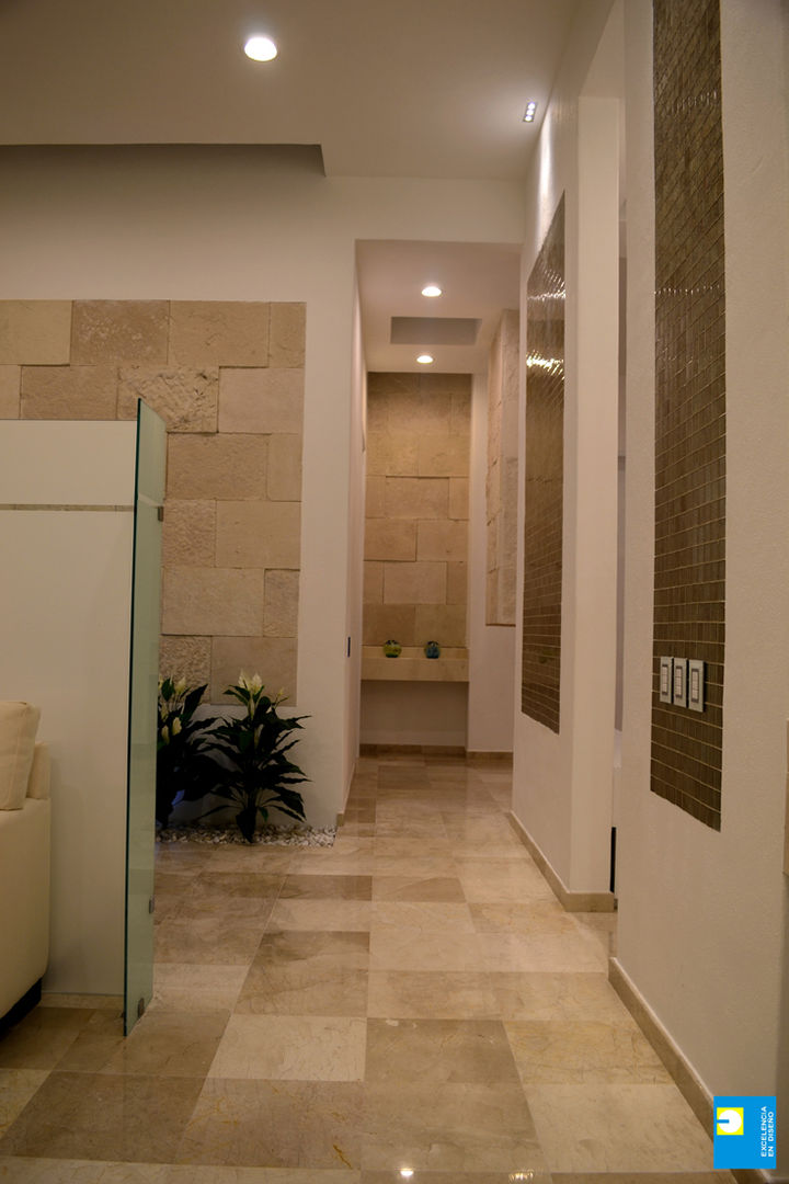 Casa Tucanes, Excelencia en Diseño Excelencia en Diseño Modern Corridor, Hallway and Staircase