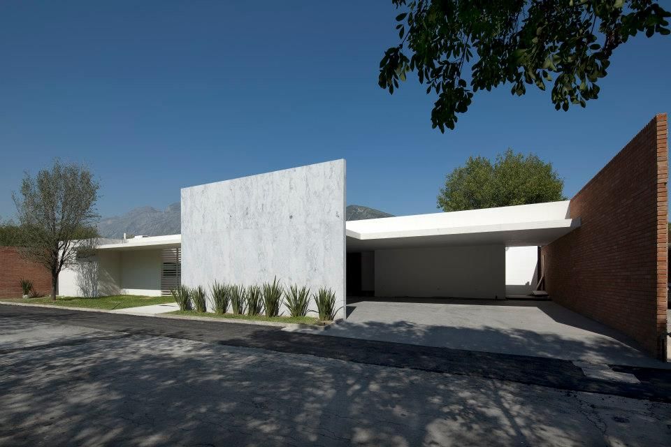 CASA CG homify Casas estilo moderno: ideas, arquitectura e imágenes