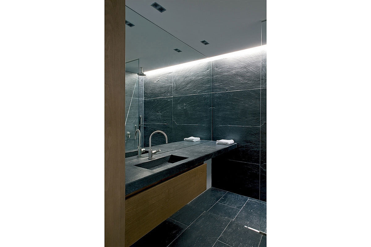 AIBS, AABE AABE Modern style bathrooms
