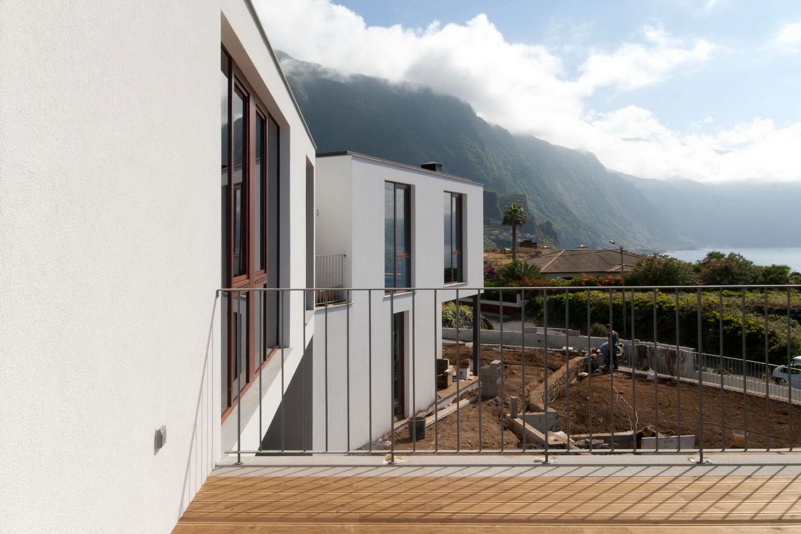 Private House with 2 Studios Casa do Miradouro, Mayer & Selders Arquitectura Mayer & Selders Arquitectura Modern Evler