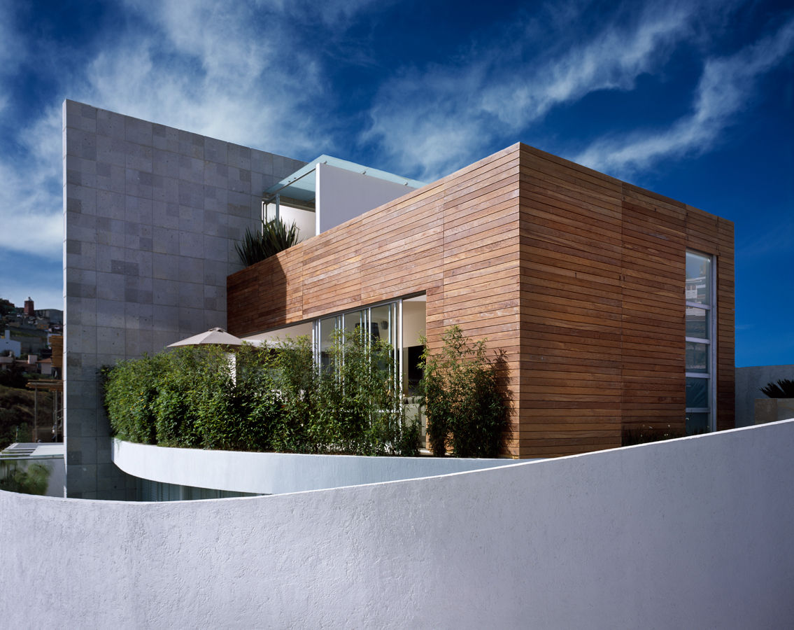 M House homify Casas estilo moderno: ideas, arquitectura e imágenes