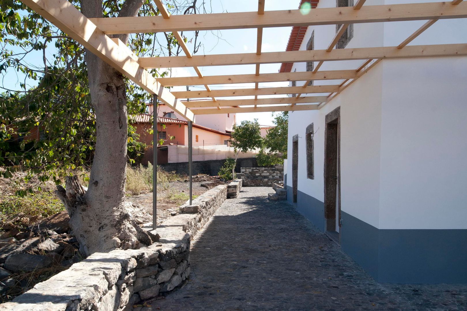 ​Renovação e ampliação Casa Corujeira, Mayer & Selders Arquitectura Mayer & Selders Arquitectura Casas de estilo rural