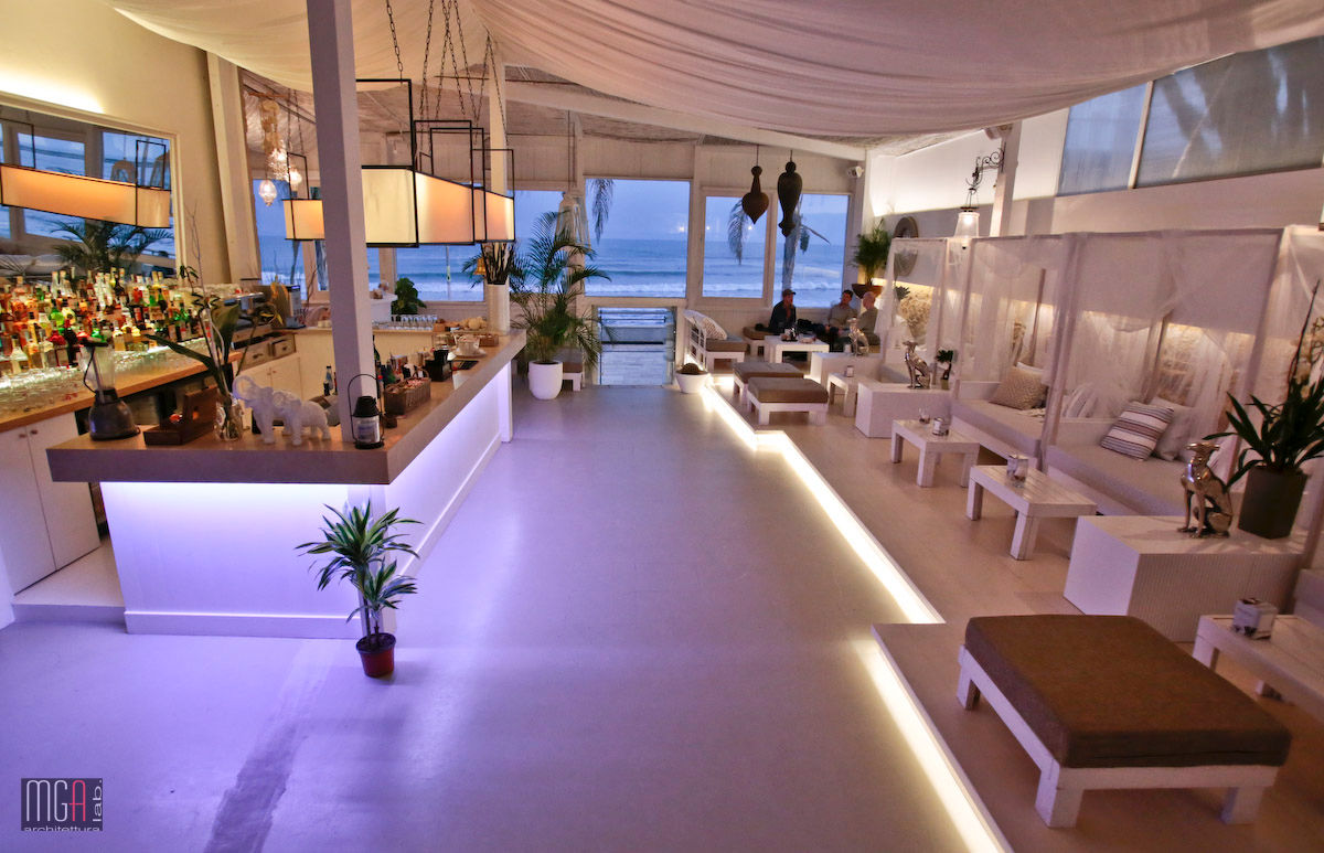Quattro Quarti - Salotto sul mare, MGA LAB MGA LAB Commercial spaces Gastronomy