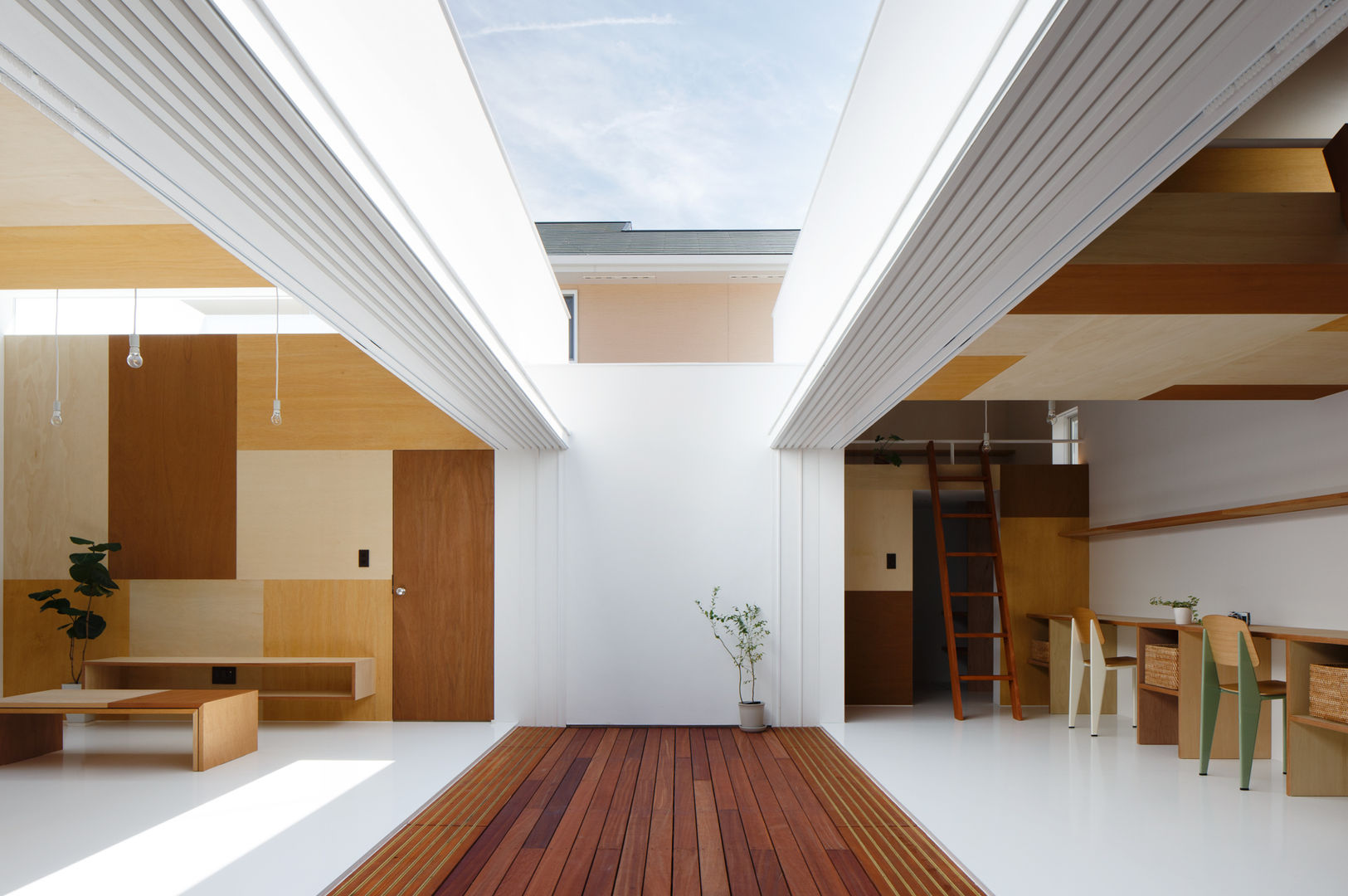 Idokoro, ma-style architects ma-style architects Коридор, прихожая и лестница в стиле минимализм