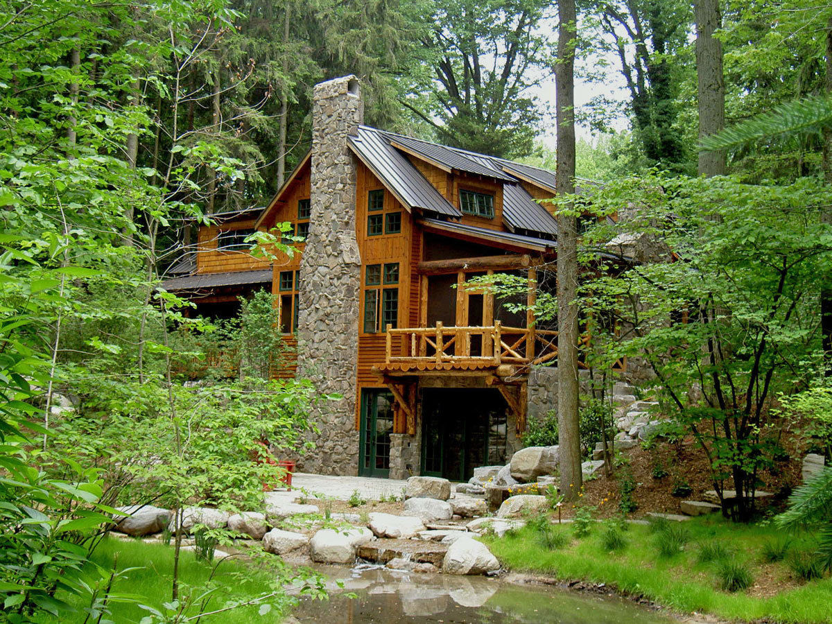 Rustic style residence with water garden homify حديقة