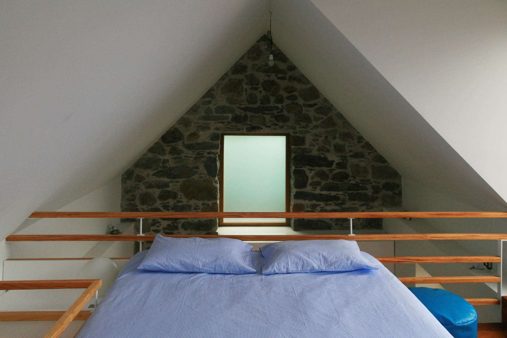 Stone Barn Conversion Jardim, Mayer & Selders Arquitectura Mayer & Selders Arquitectura Spazi commerciali Hotel