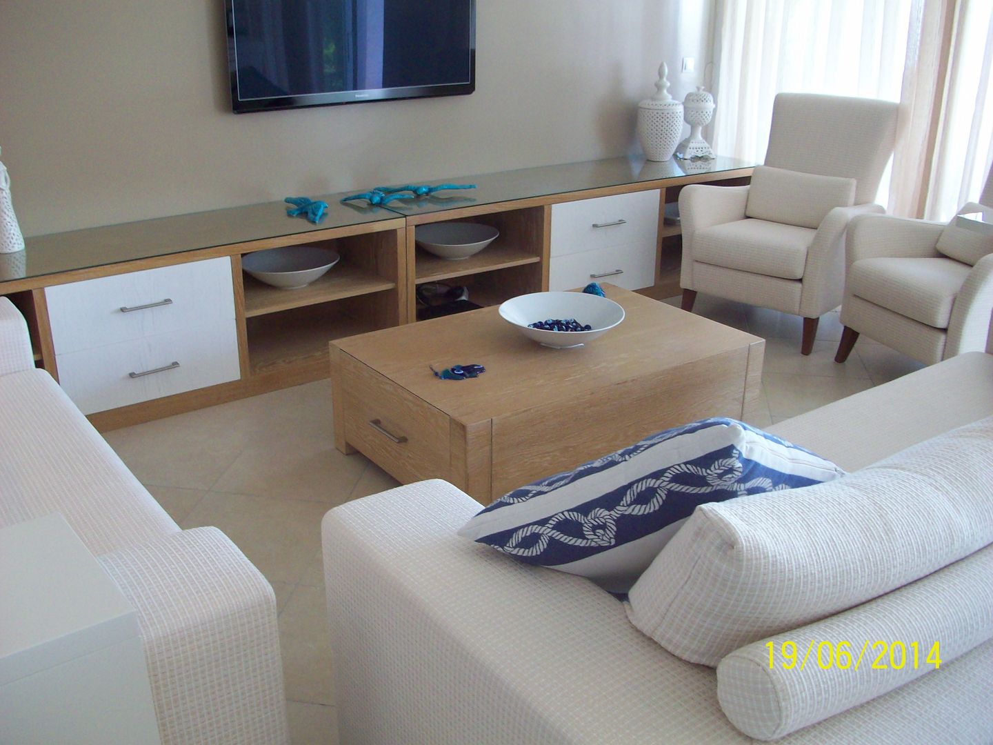 Usta Ahsap Bodrum, dekorbodrum dekorbodrum Livings modernos: Ideas, imágenes y decoración