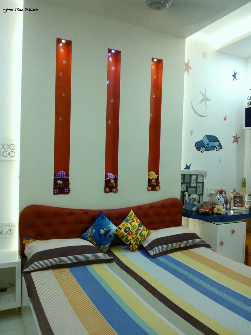 Cool Contemporary Apartment, Five One Interio Five One Interio Dormitorios infantiles modernos: