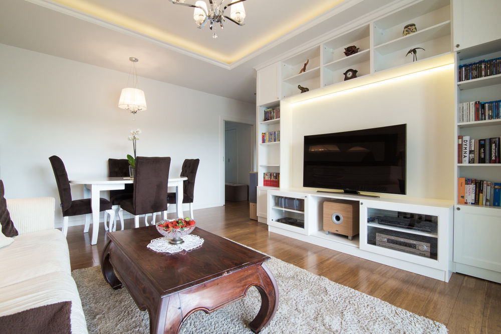 Warszawa - mieszkanie z nutką klasyki, Art of home Art of home Colonial style living room