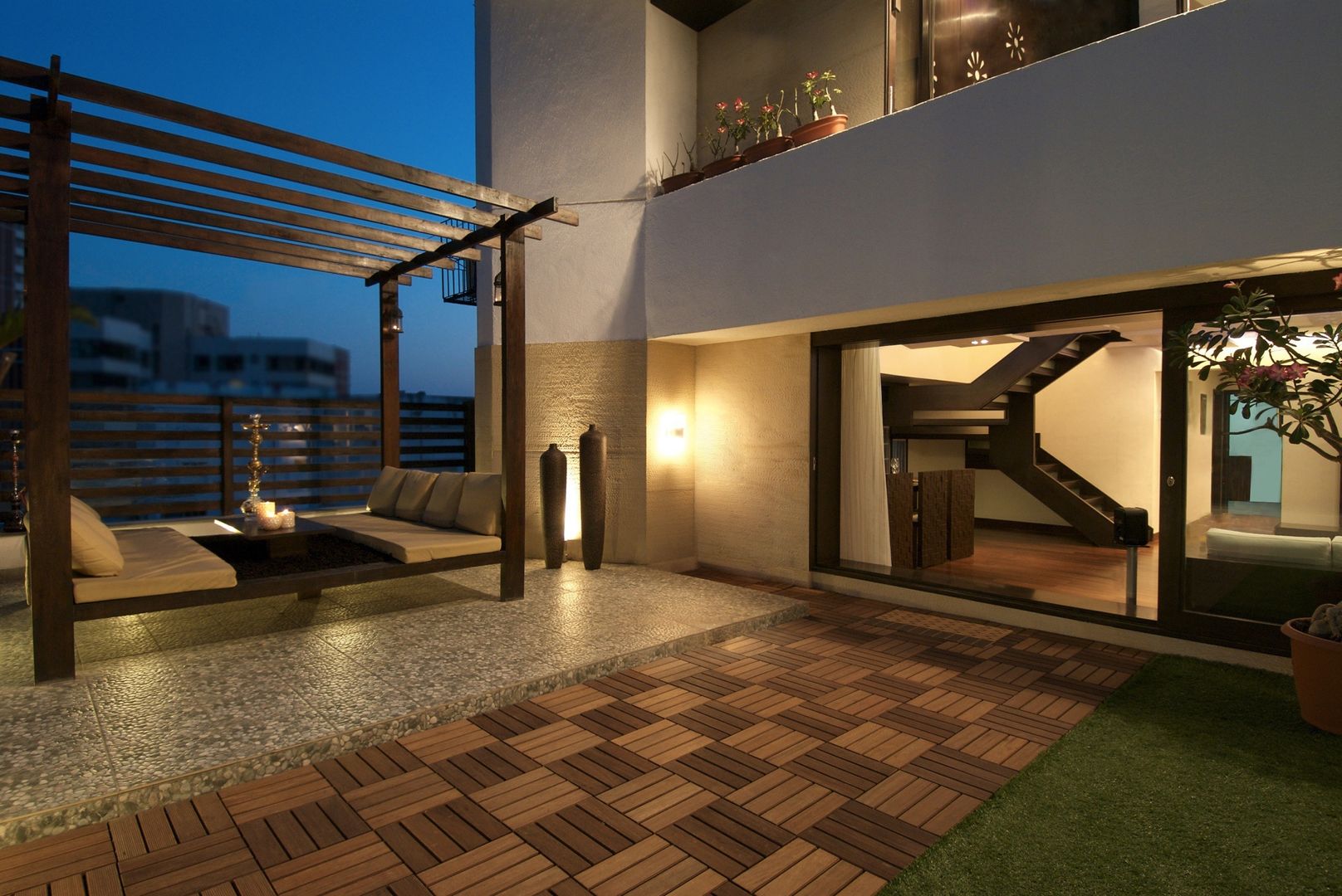 homify Balcones y terrazas de estilo minimalista
