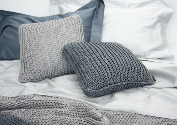 NATURAL TRICOT BY POEMO DESIGN, POEMO DESIGN POEMO DESIGN Chambre moderne Lits & têtes de lit