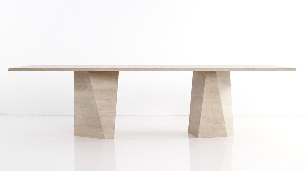 varan table, gil coste design gil coste design Modern dining room Tables