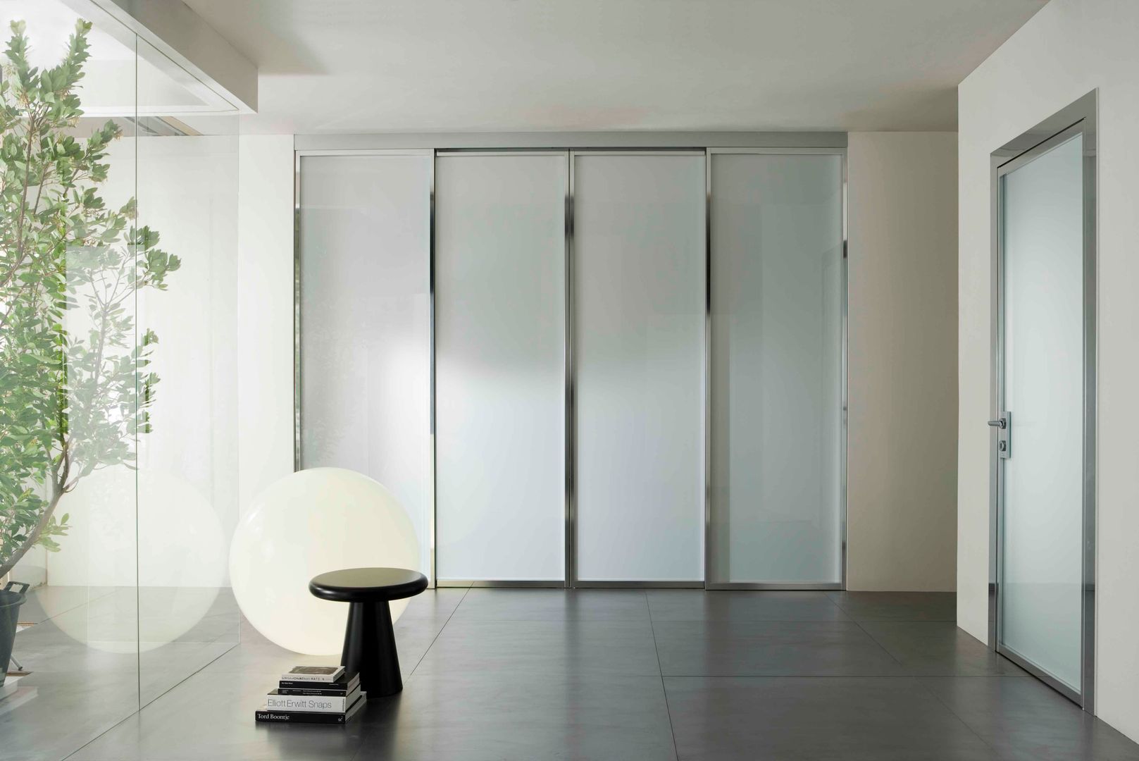 LESS, MOVI ITALIA SRL MOVI ITALIA SRL Doors Doors