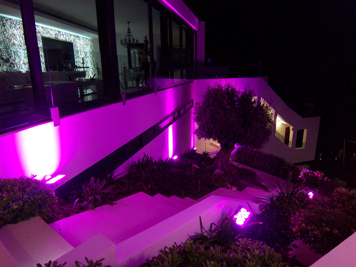 Vivienda unifamiliar en Ibiza, Ivan Torres Architects Ivan Torres Architects Jardins modernos Iluminação