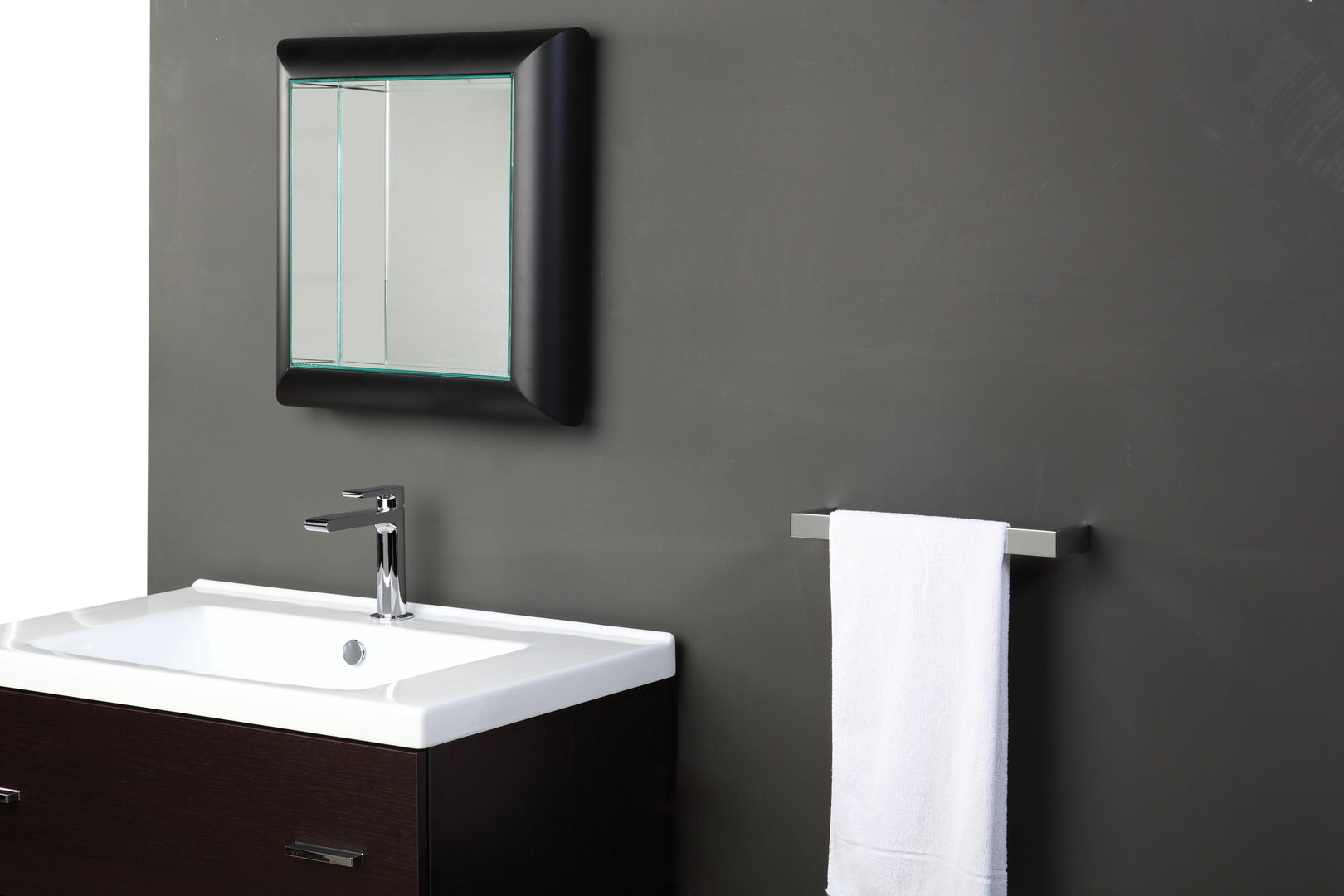 Linea Bonny, Bonomi Contemporaneo Italiano Bonomi Contemporaneo Italiano Baños de estilo moderno Grifería