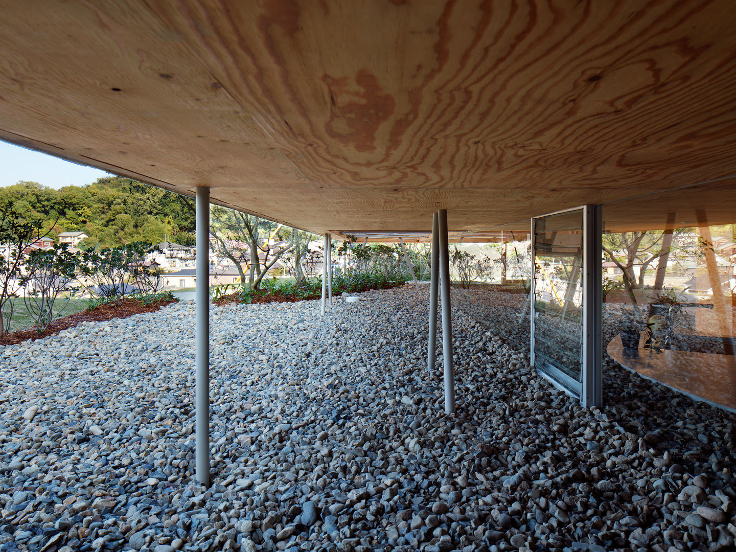 Pit house, UID UID Jardines de estilo moderno