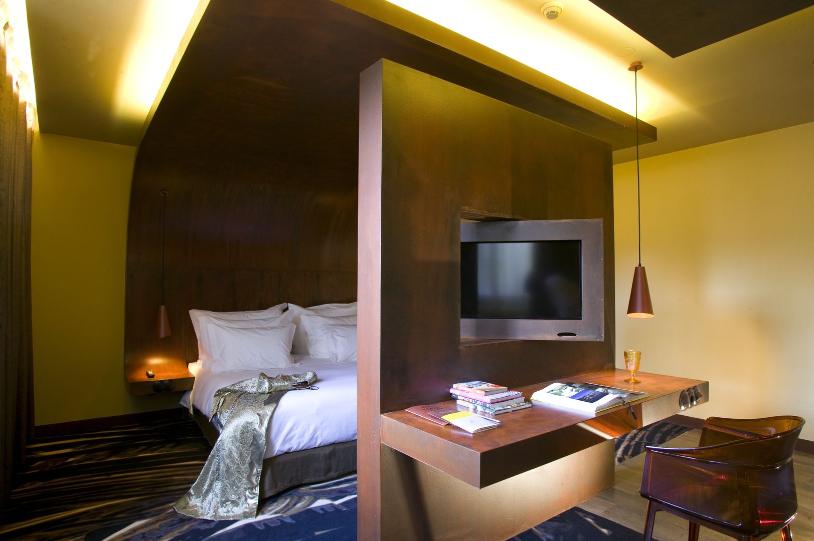 6 ways to smartly incorporate your television in your bedroom! | homify