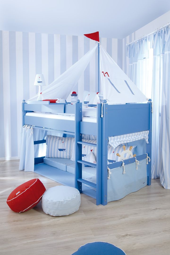 Segelboot , annette frank gmbh annette frank gmbh Dormitorios infantiles de estilo ecléctico Camas y cunas