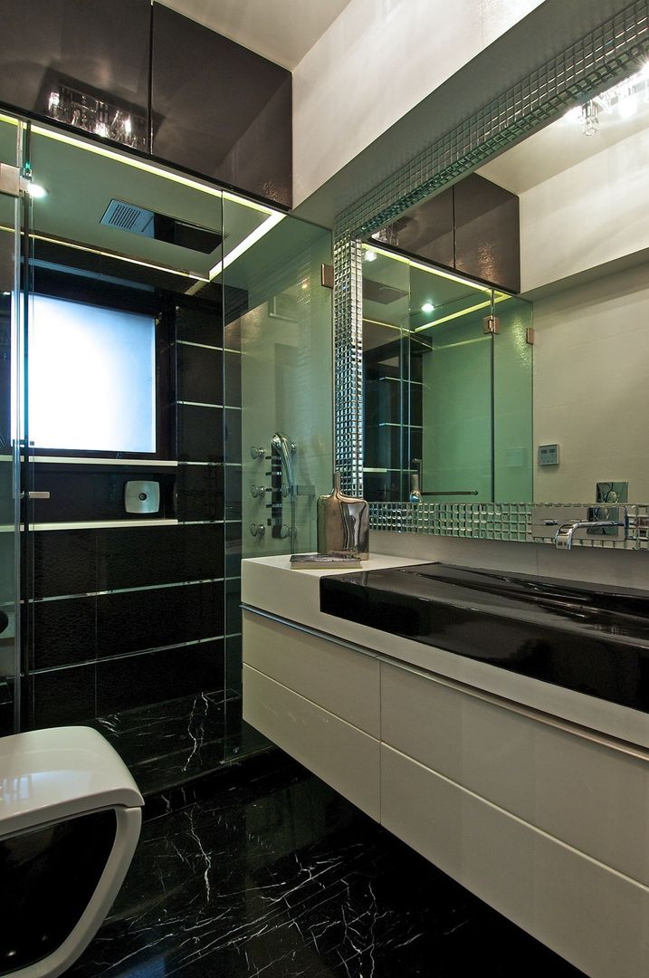 homify Minimalist style bathroom