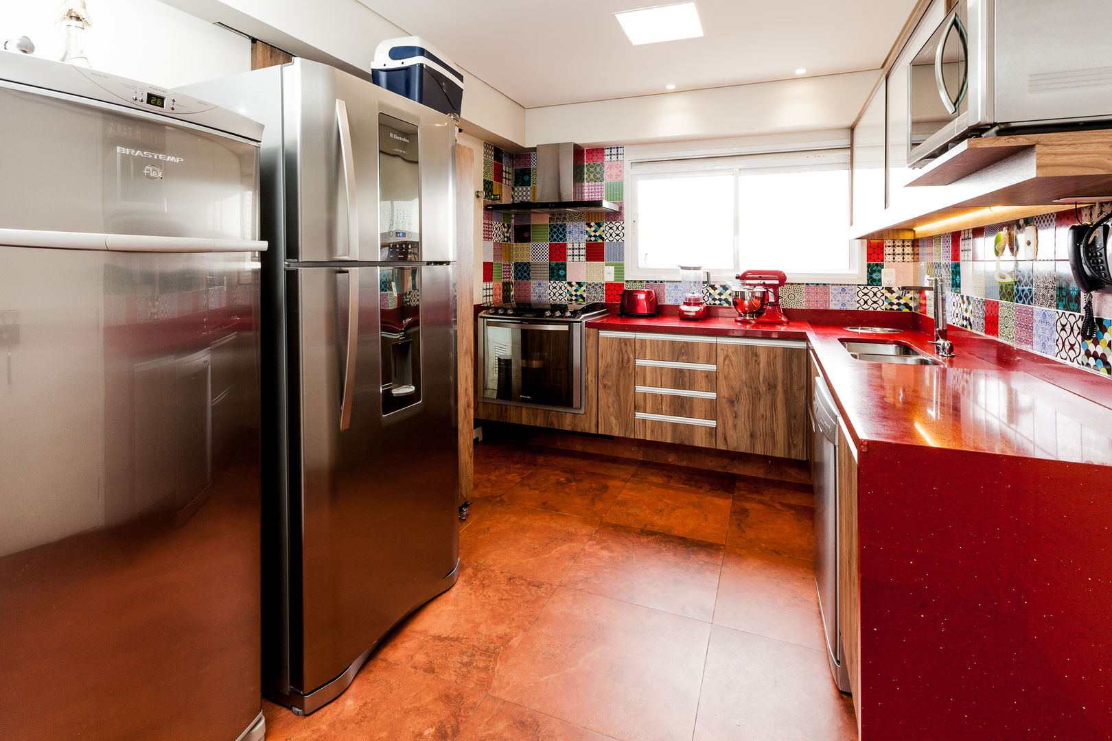 Jd. Marajoara, Tikkanen arquitetura Tikkanen arquitetura Rustic style kitchen