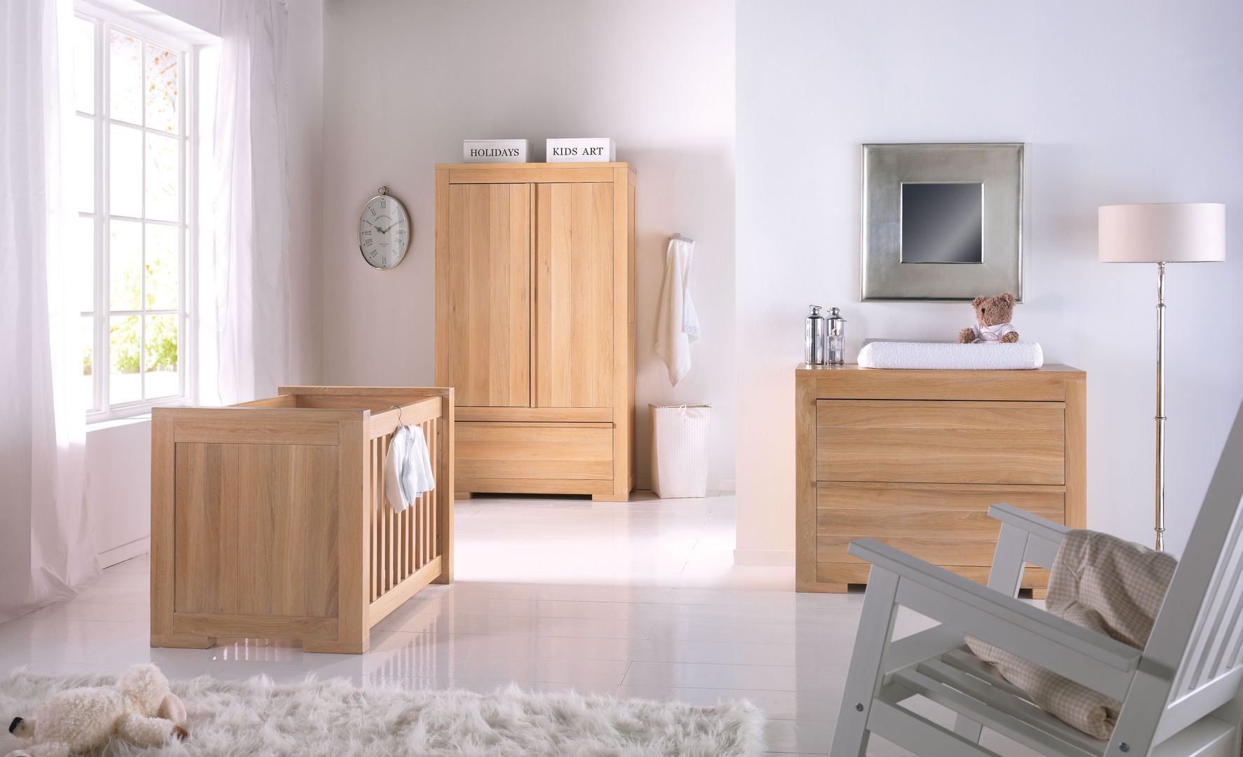 Bretagne Oak Nursery Furniture Set Adorable Tots Quartos de criança clássicos Camas e berços