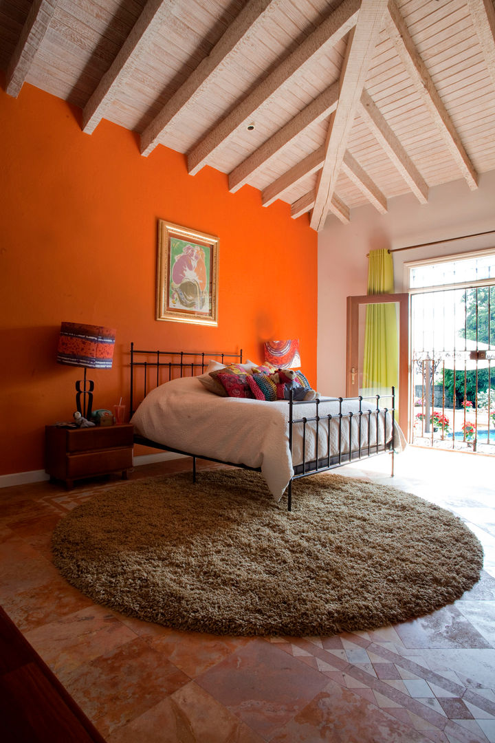 Contadero Decor, Mexico City 2011, Erika Winters® Design Erika Winters® Design Eclectic style bedroom