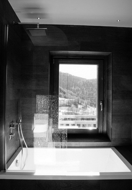 chalet in Chamois, Aosta Valley, Alps, enrico girardi architetto enrico girardi architetto Rustic style bathroom