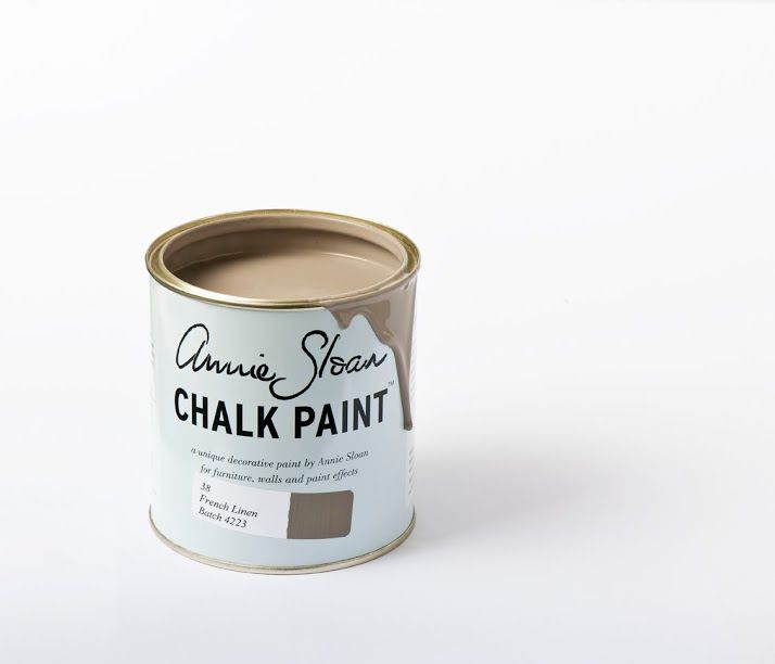 Chalk Paint™ decoratieve verf van Annie Sloan , Bij Sigrid Bij Sigrid غرفة المعيشة خزانات و أدراج جانبية