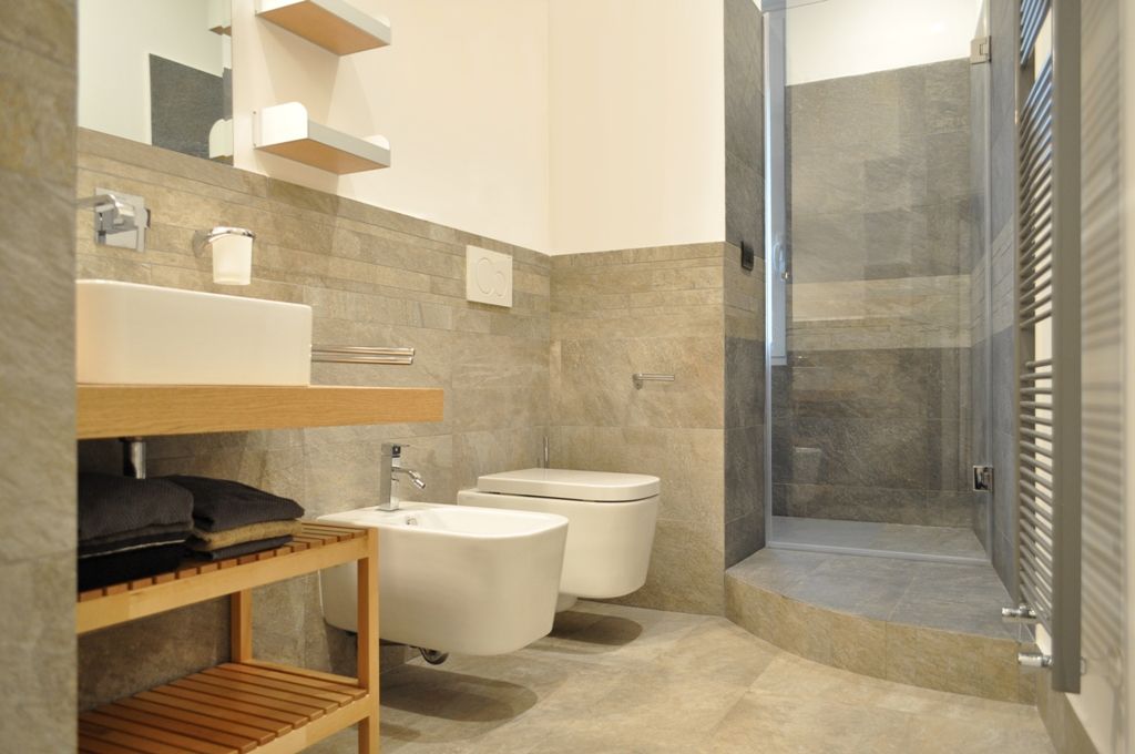 Bagno| Roma |Quartiere Nomentano - 2013 , ar architetto roma ar architetto roma 現代浴室設計點子、靈感&圖片