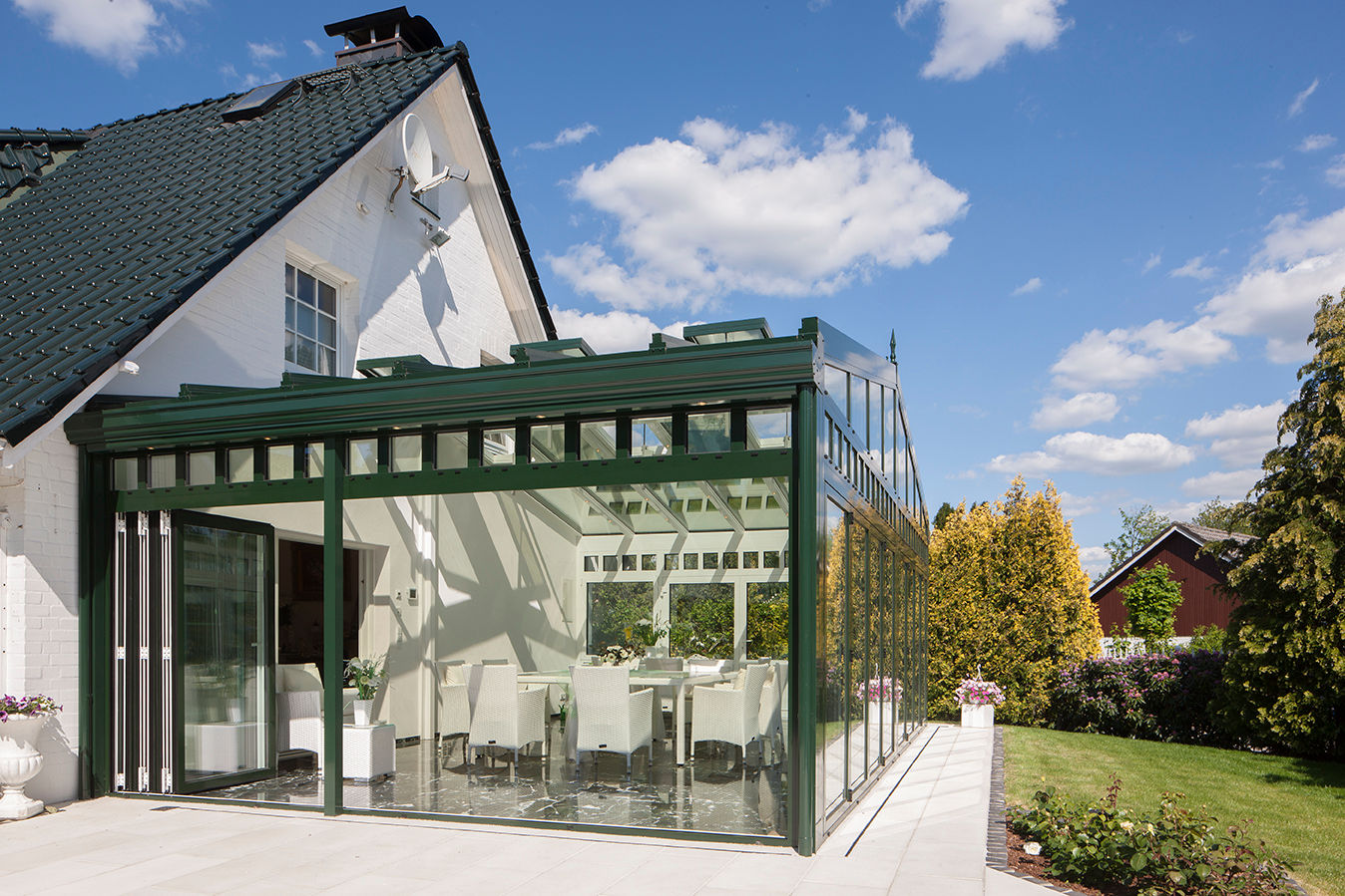 Luxuriöser Wintergarten mit dimmbaren Glas, masson GmbH masson GmbH モダンスタイルの 温室