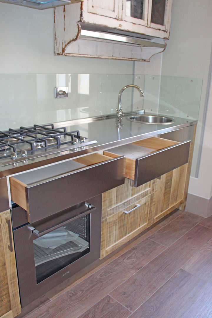 7.3 Kitchen Essenza Legno ห้องครัว