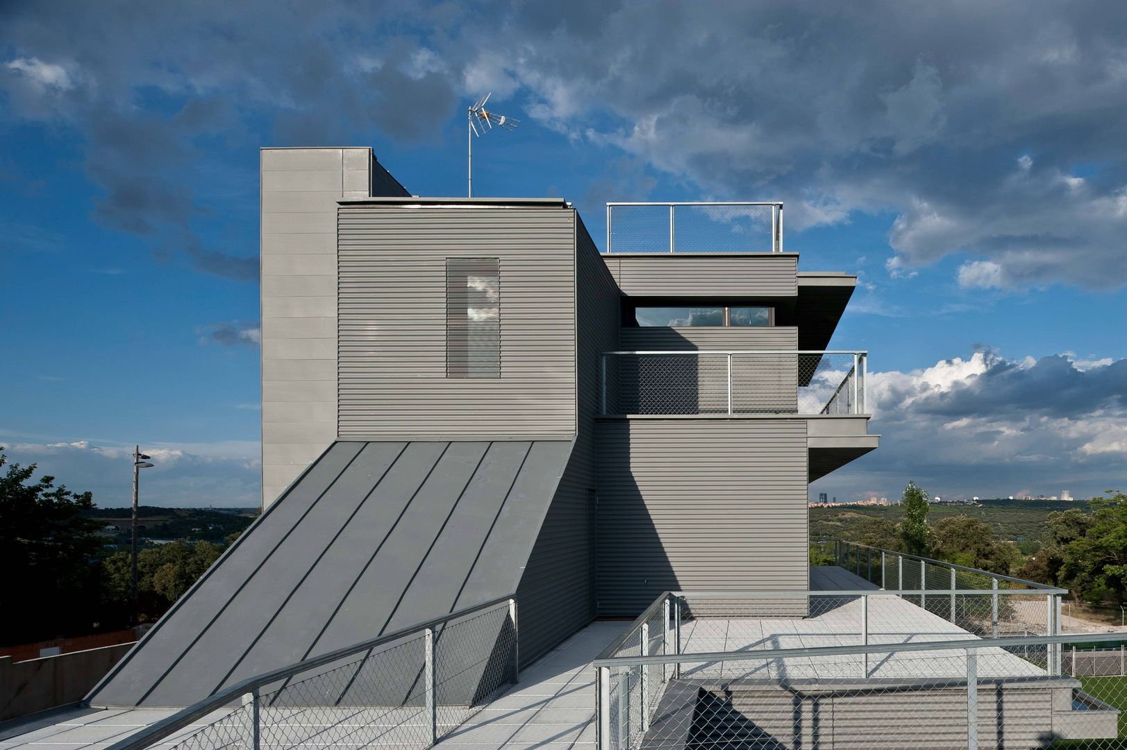 habitación con vistas, hollegha arquitectos hollegha arquitectos Casas industriais