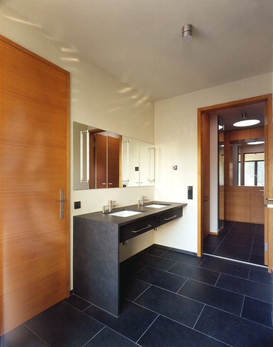 Bathroom tredup Design.Interiors Phòng tắm phong cách hiện đại